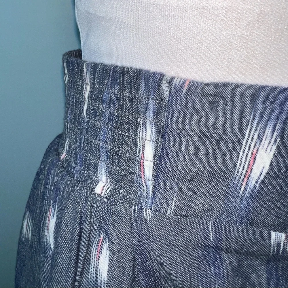 KAVU Blue Ikat Print Smocked Waist Pocket Skirt | 100% Cotton | Size Small